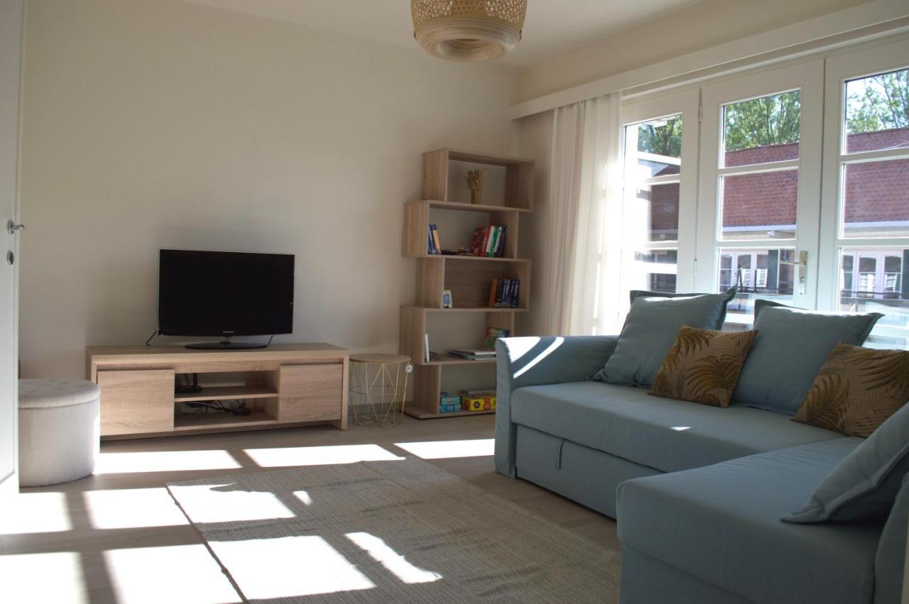 Sunny Apartment In Residential Park - De Haan Exterior foto